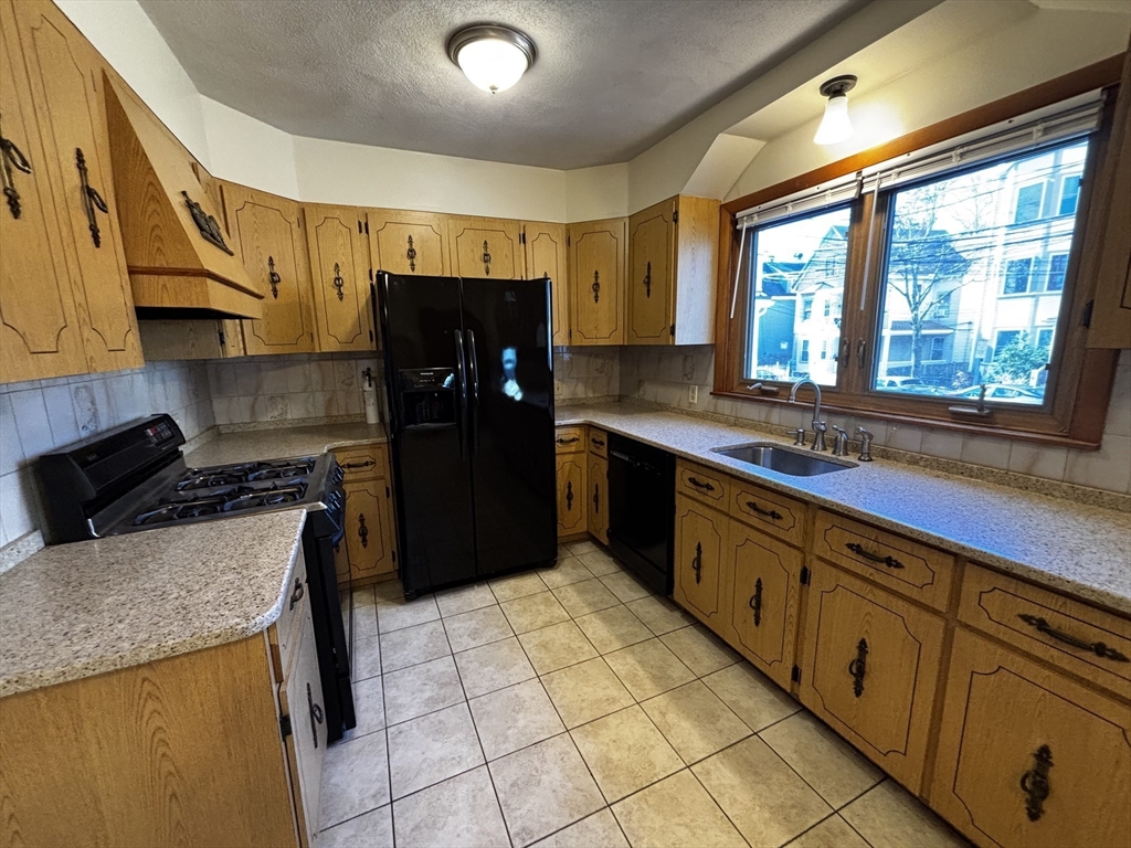 198 Washington St # 1