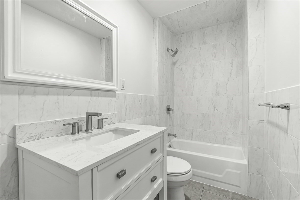 14-16 Garfield Avenue