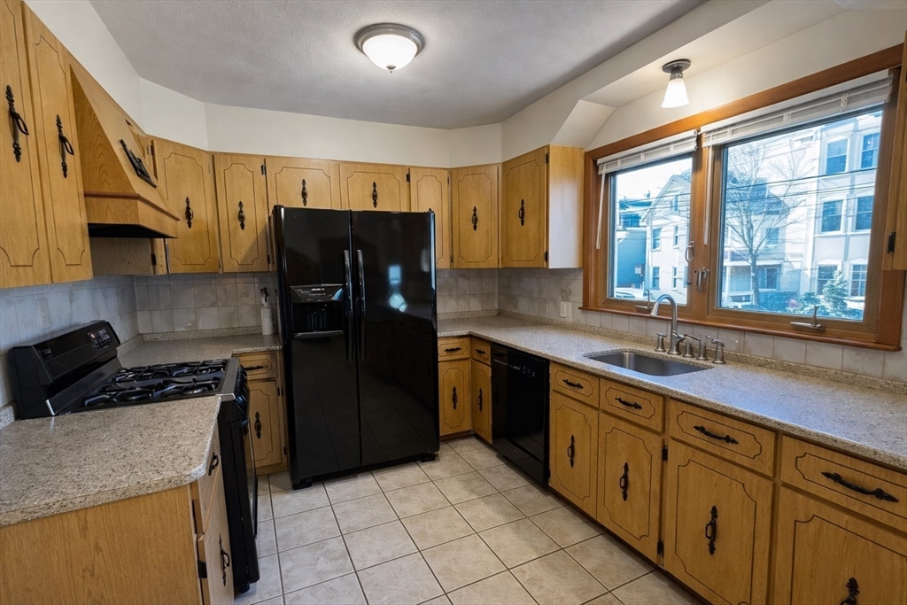 198 Washington St # 1