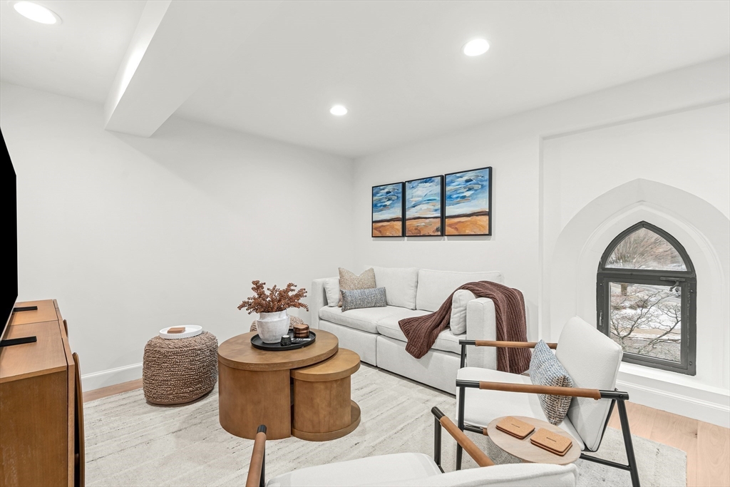 115 Washington Street # 2A