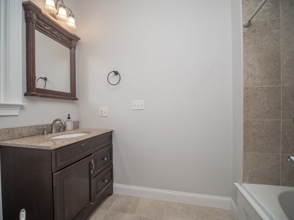 8 Richardson Street # 2