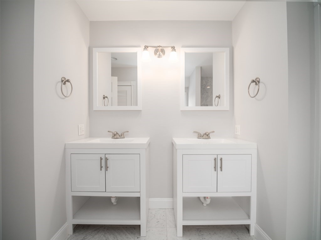 8 Richardson Street # 2