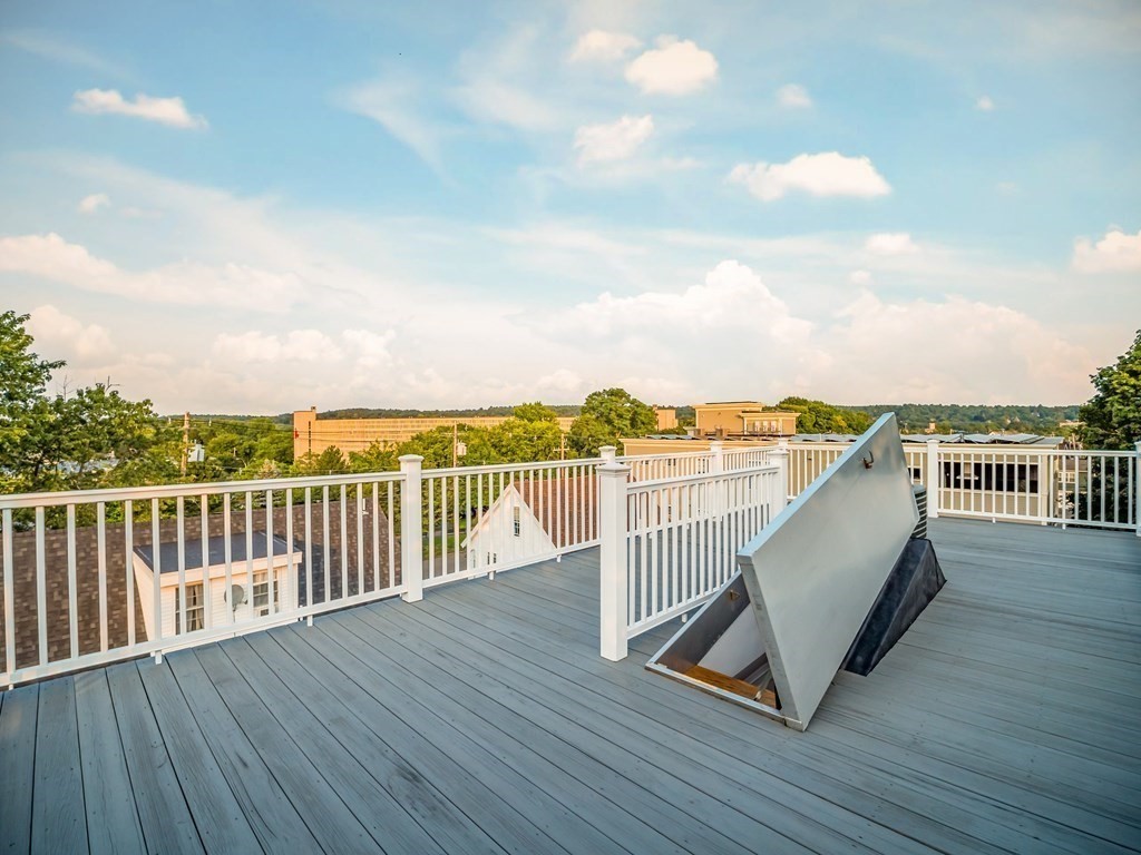 8 Richardson Street # 2