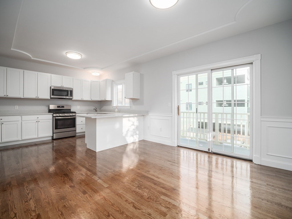 8 Richardson Street # 2