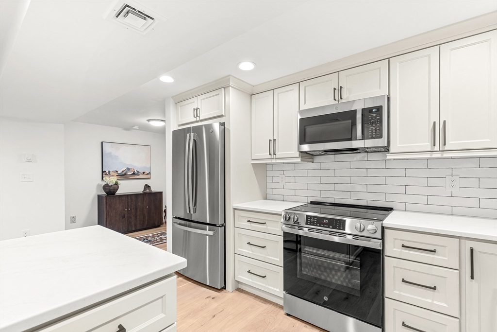 115 Washington Street # 2A