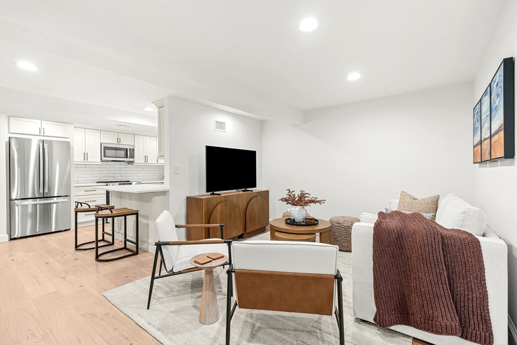 115 Washington Street # 2A