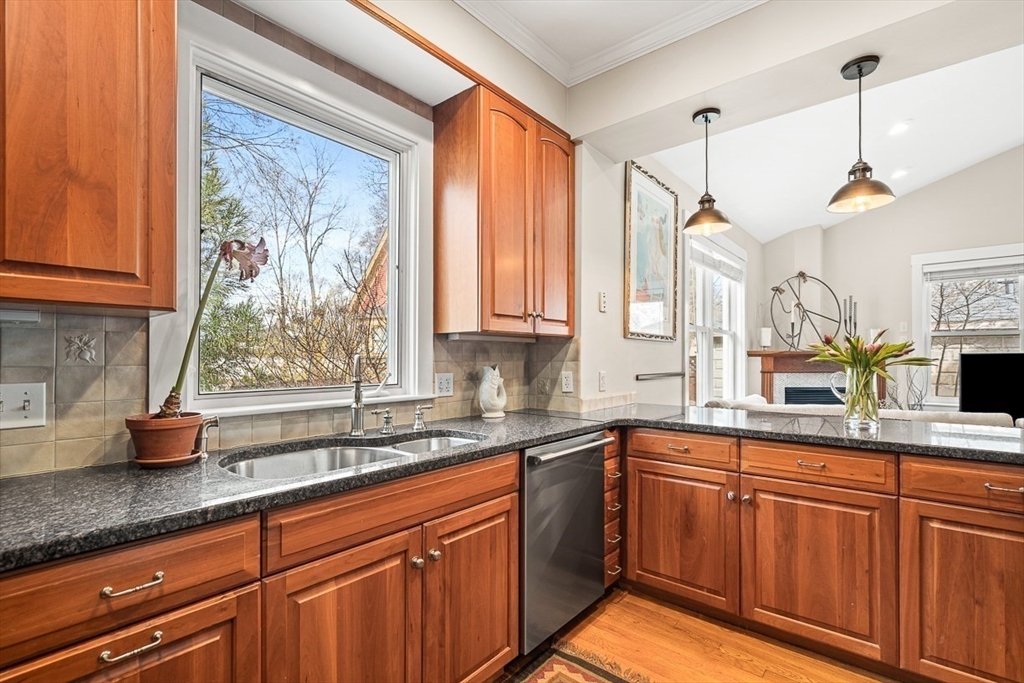 31 Mystic Ave # 31