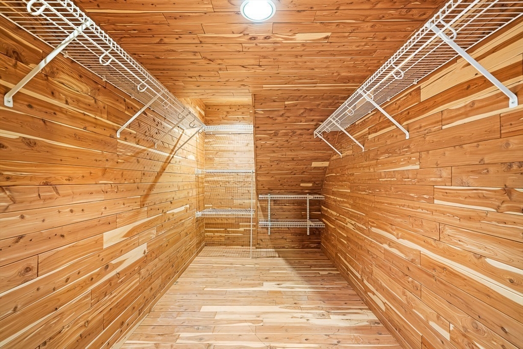 7 Wainwright Road # 107