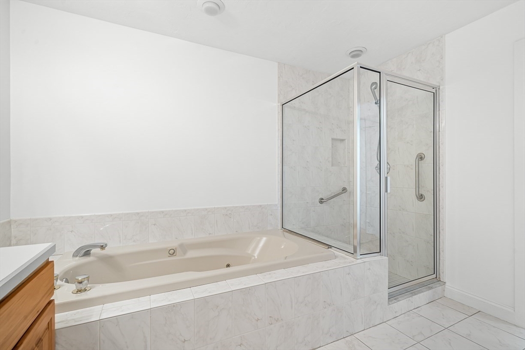 7 Wainwright Road # 107