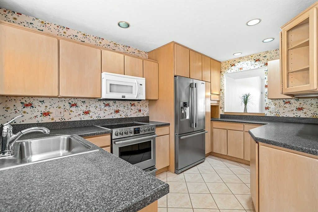 7 Wainwright Road # 107