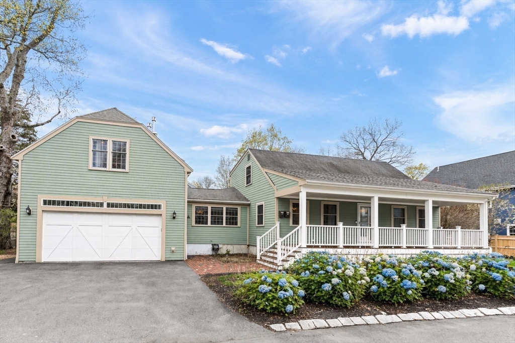 16 Glenwood Ave