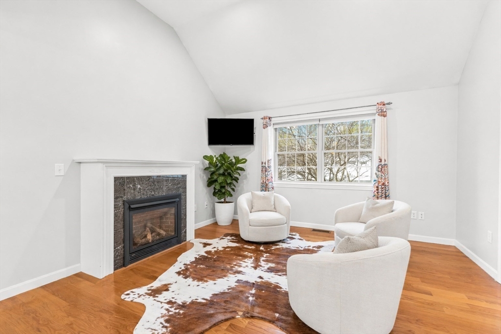 16 Glenwood Ave