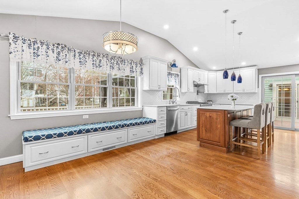 16 Glenwood Ave