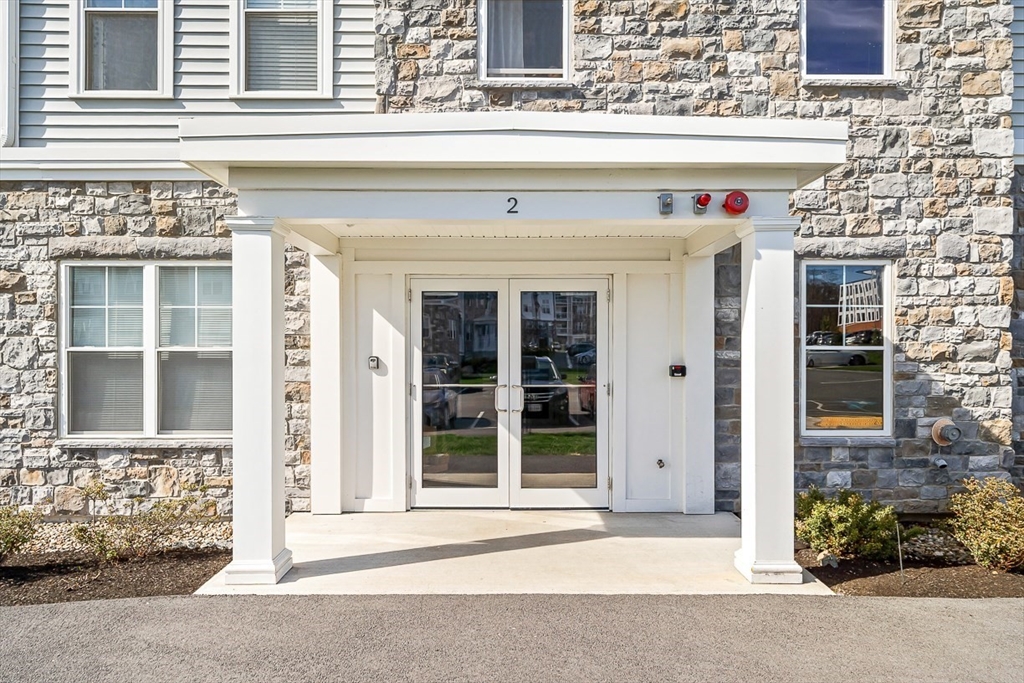 2 Stratton Dr # 307