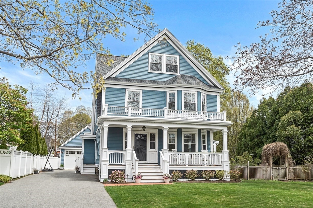 15 Yale St