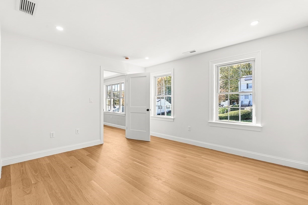 14 Liana Street