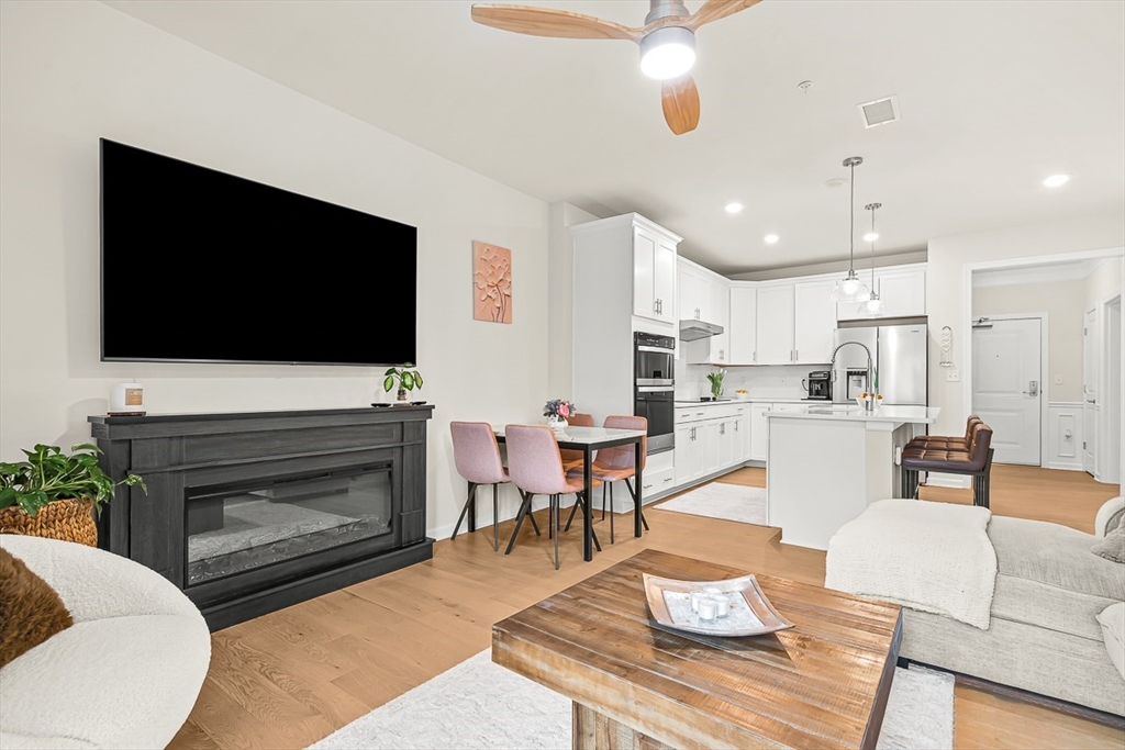 300 Martins Landing # 103
