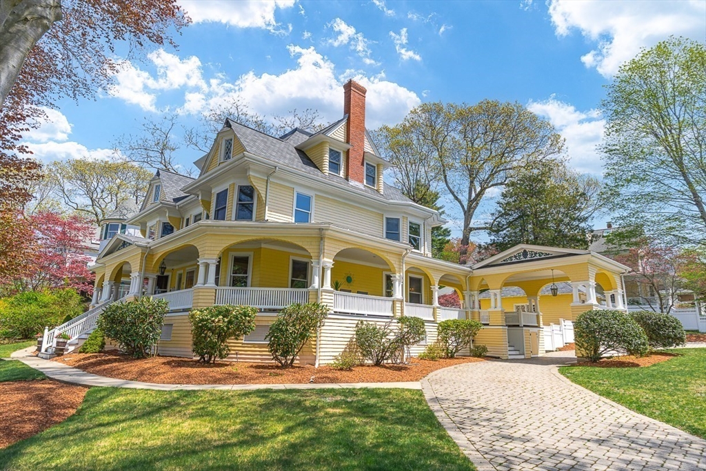 112 Highland Avenue