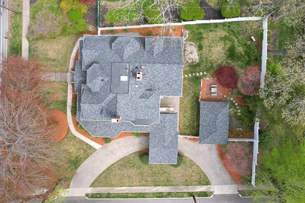 112 Highland Avenue
