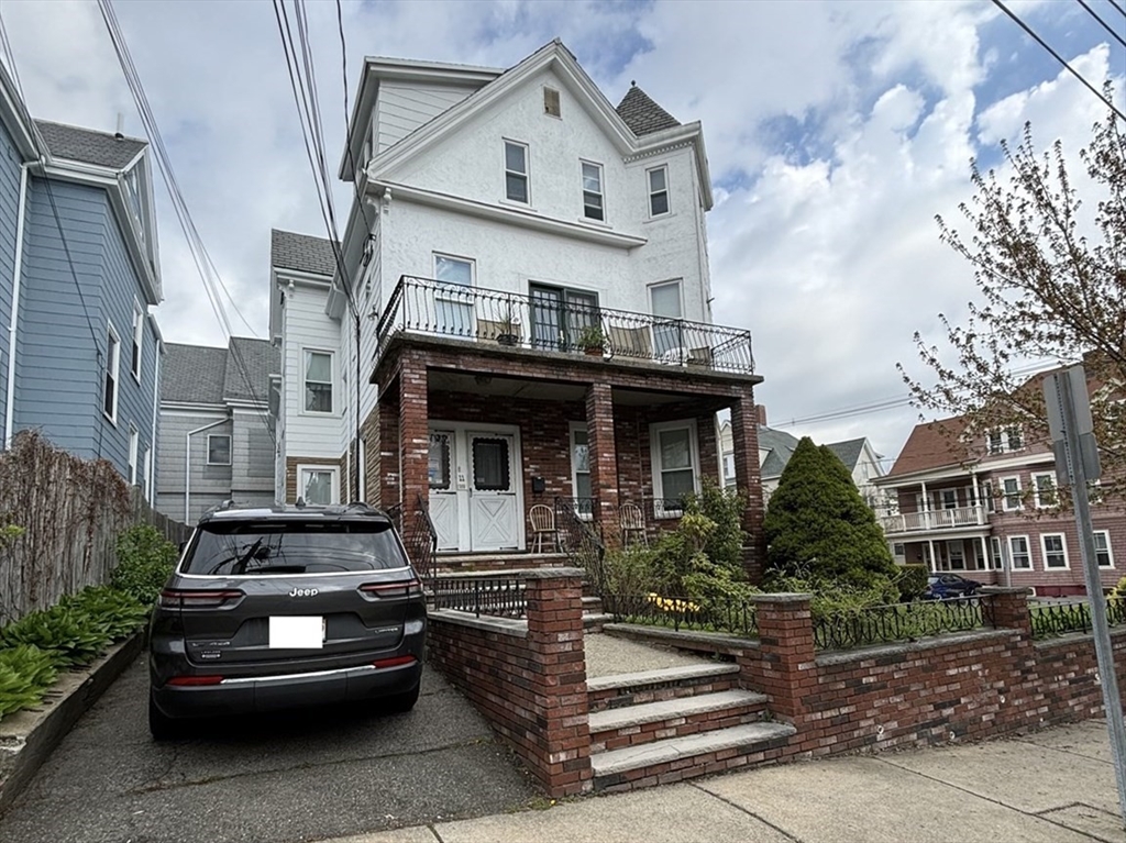 11 Prospect Hill Ave # 3