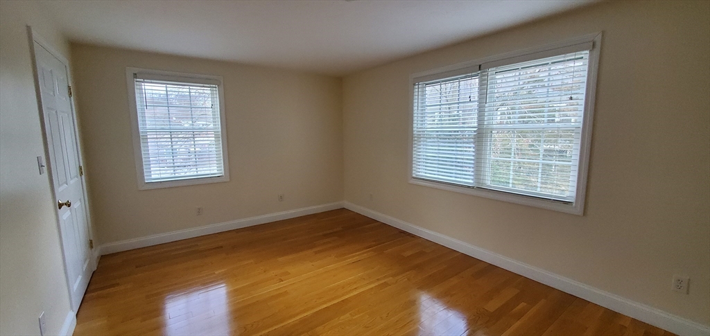 11 Highlandview Ave # 11
