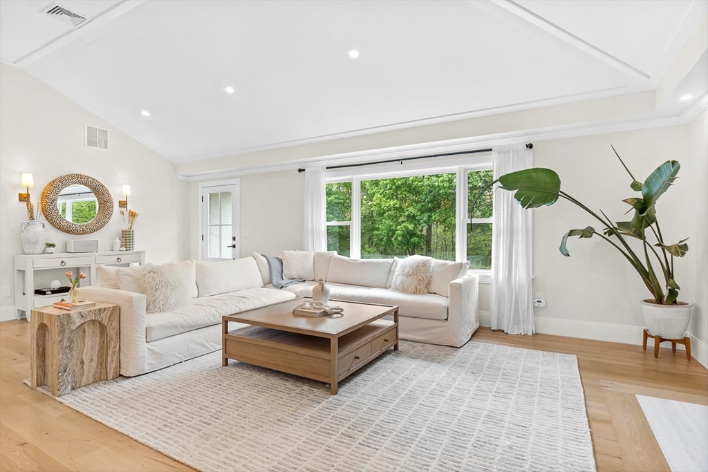 41 Sunset Road