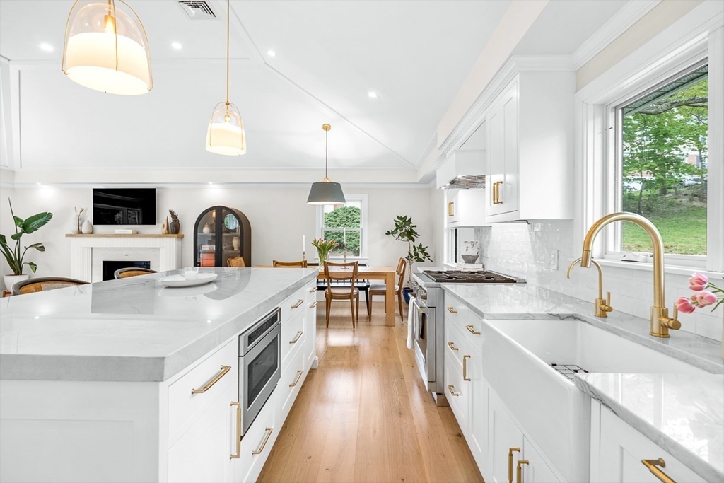 41 Sunset Road