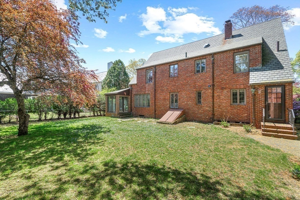 59 Wedgemere Avenue