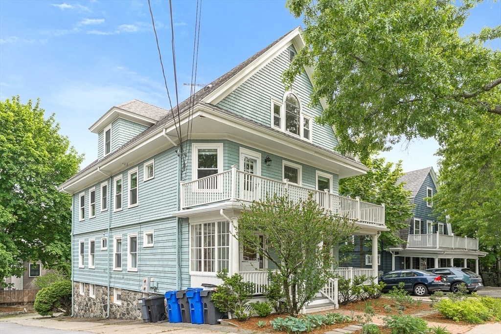 186 Pleasant Street # 1