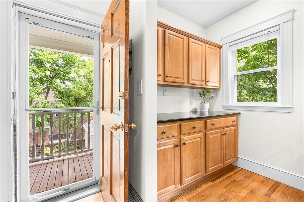 186 Pleasant Street # 1