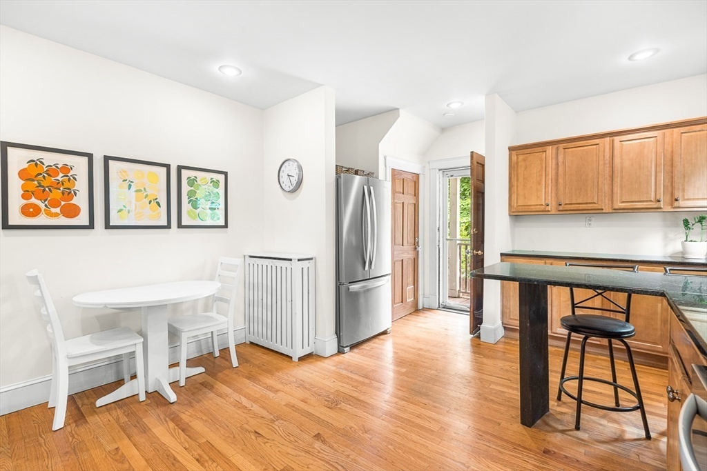 186 Pleasant Street # 1