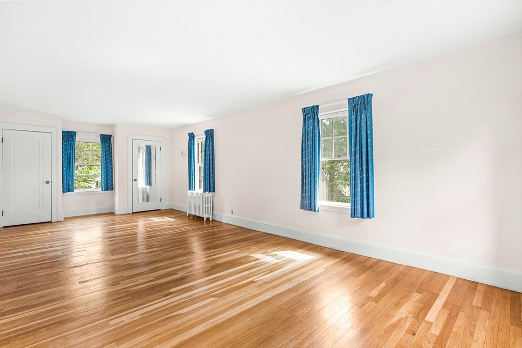 30 Rangeley Road