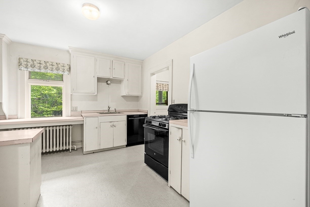 30 Rangeley Road