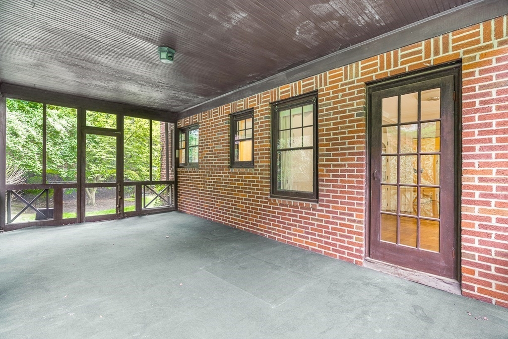 30 Rangeley Road