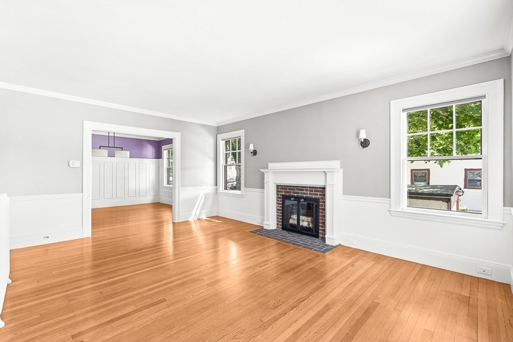 303 Washington Street