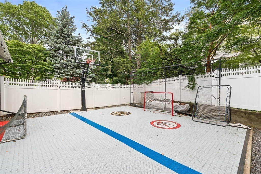78 Bacon Street