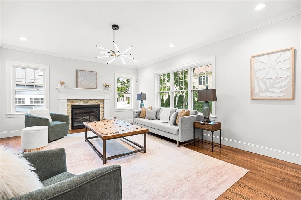 49 Sheridan Circle