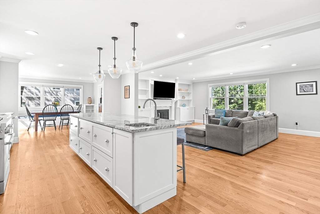 21 Willowdale Road