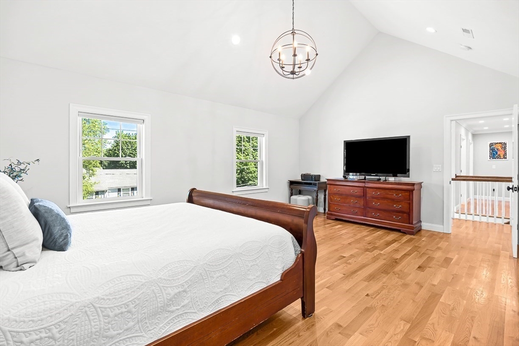 21 Willowdale Road