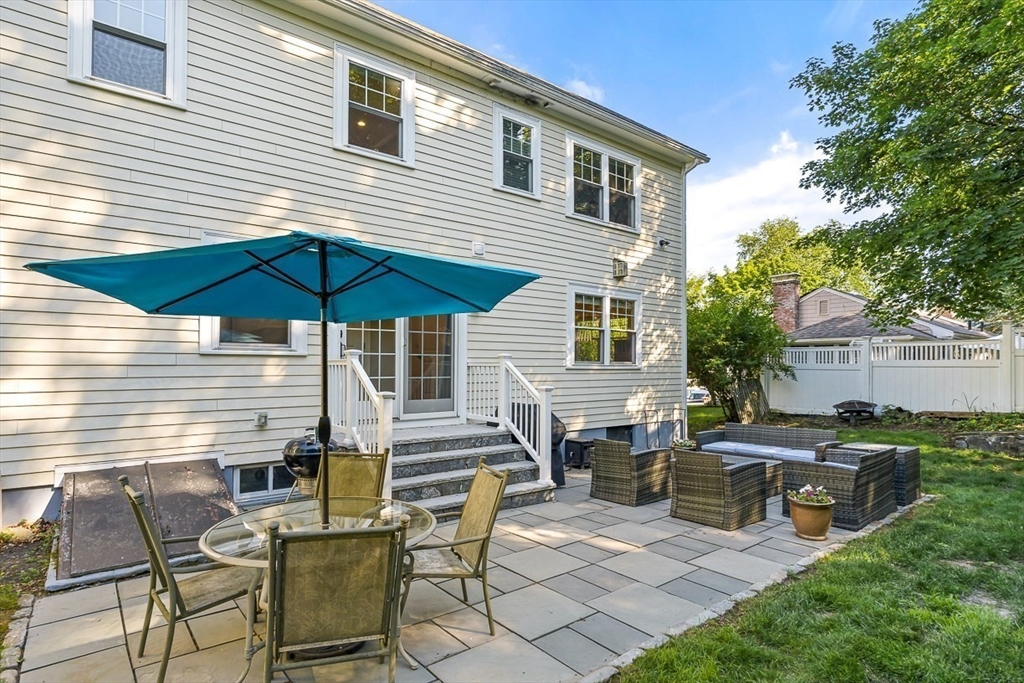 21 Willowdale Road