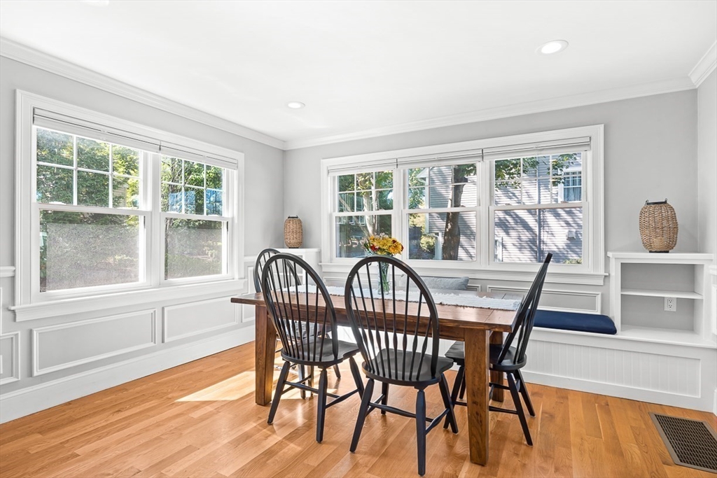 21 Willowdale Road