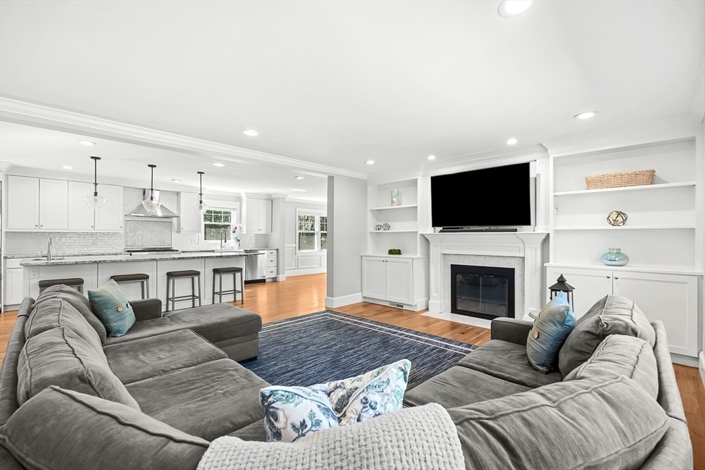 21 Willowdale Road