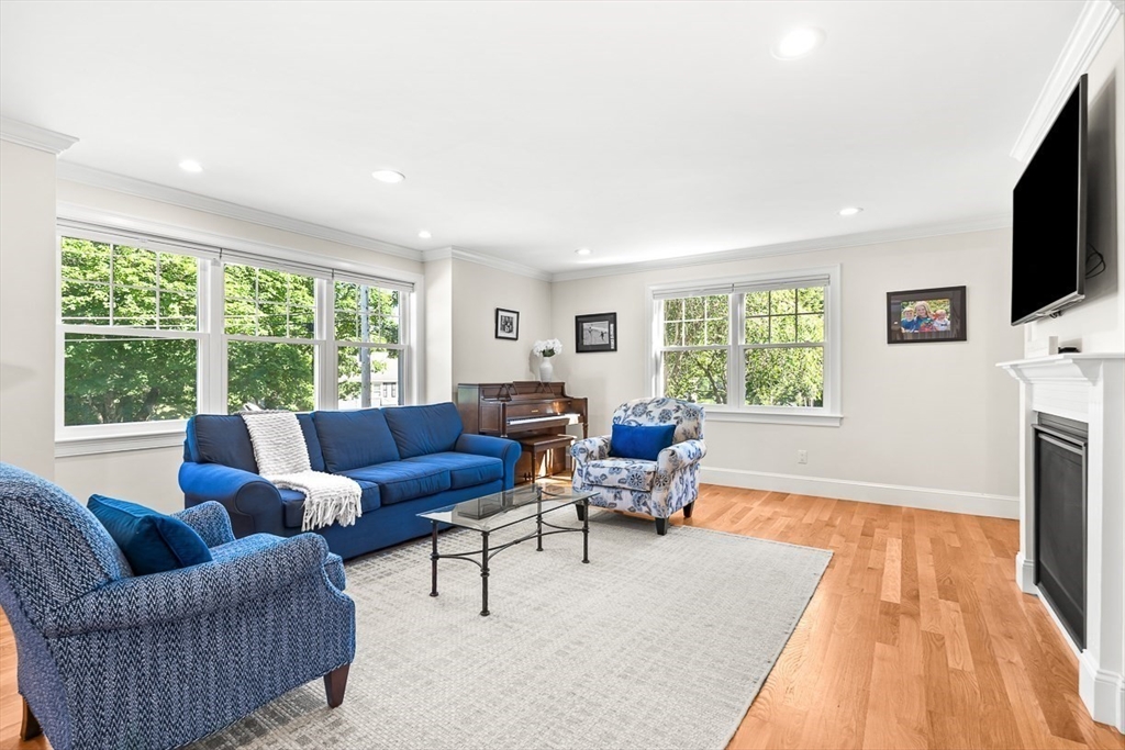21 Willowdale Road