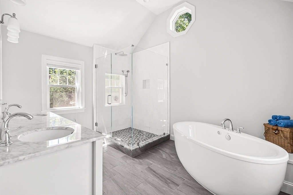 21 Willowdale Road