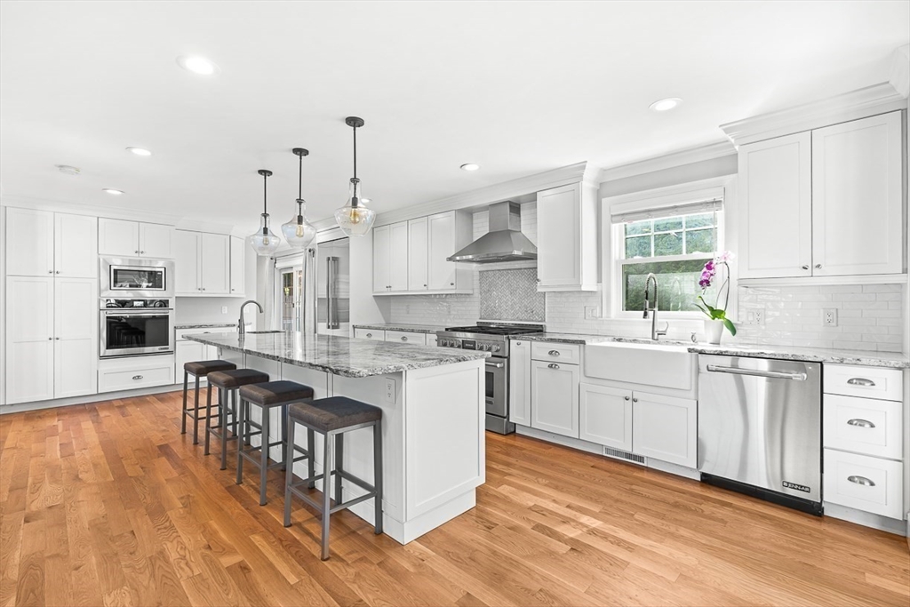 21 Willowdale Road
