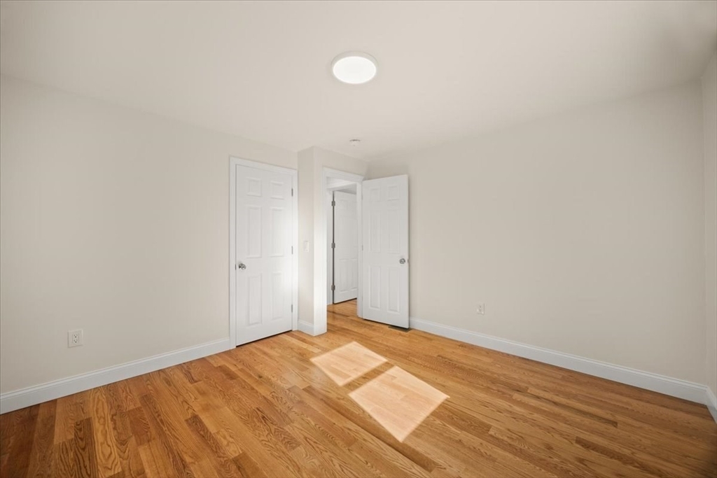 53 Brewster Rd