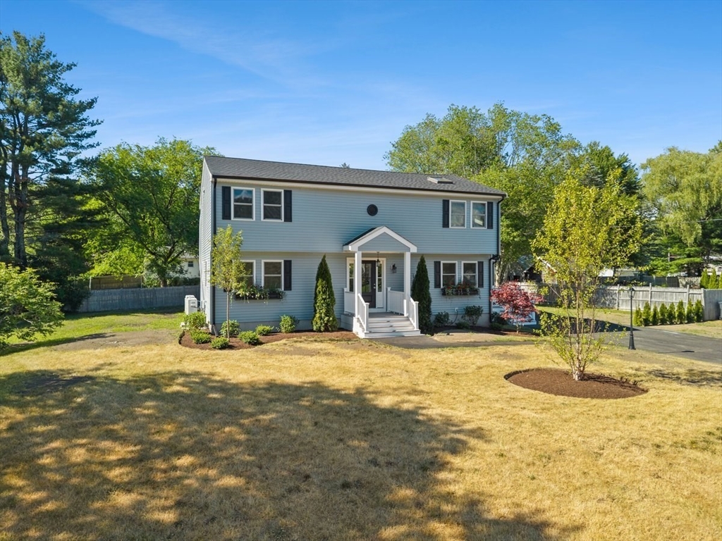 53 Brewster Rd