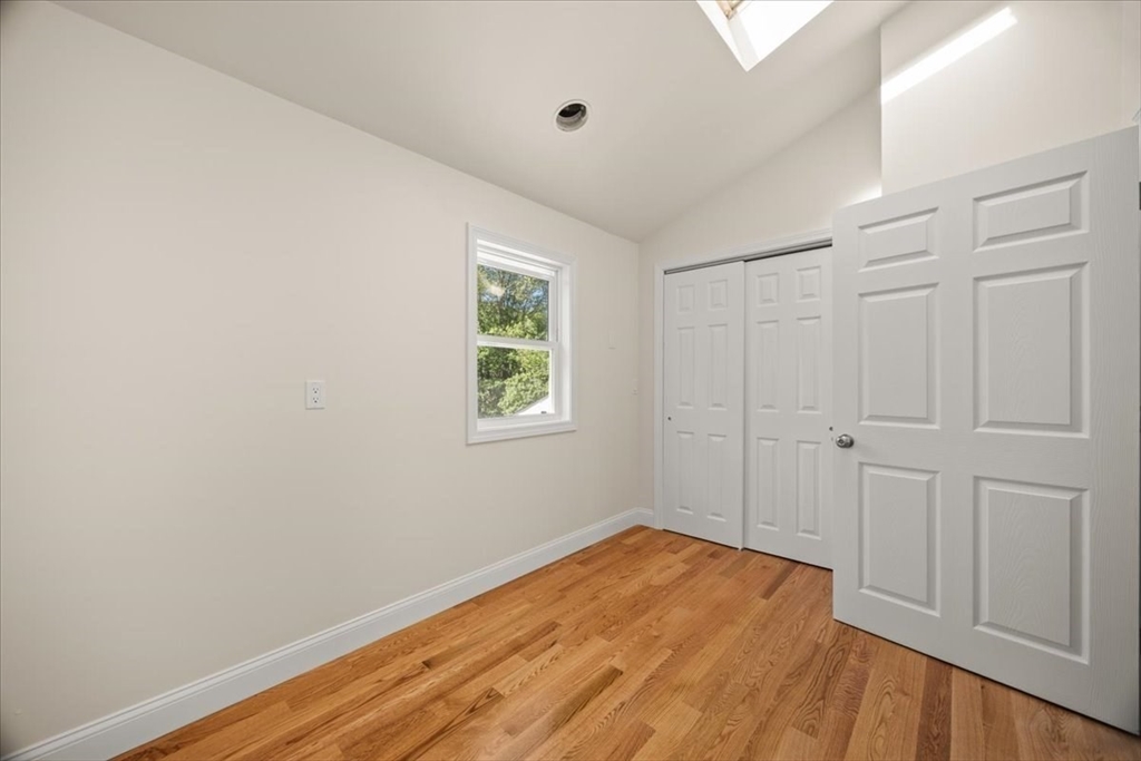 53 Brewster Rd