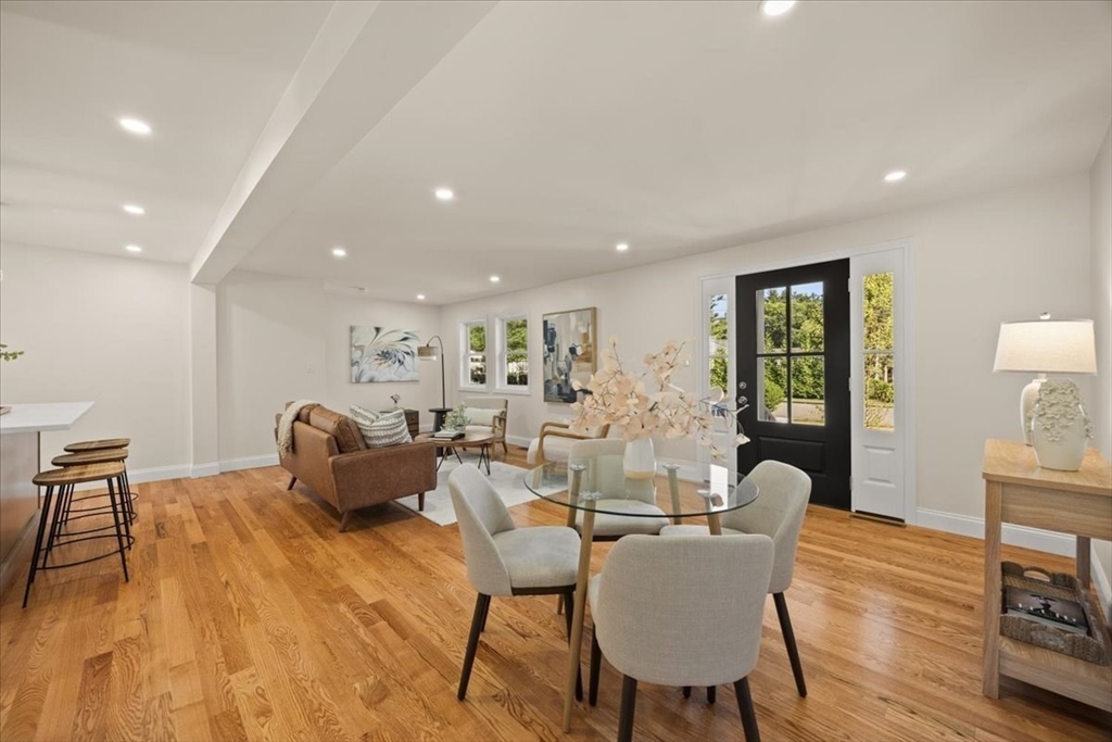 53 Brewster Rd