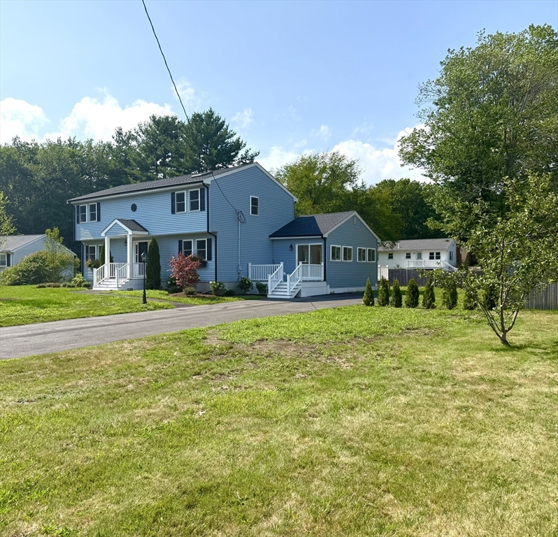 53 Brewster Rd